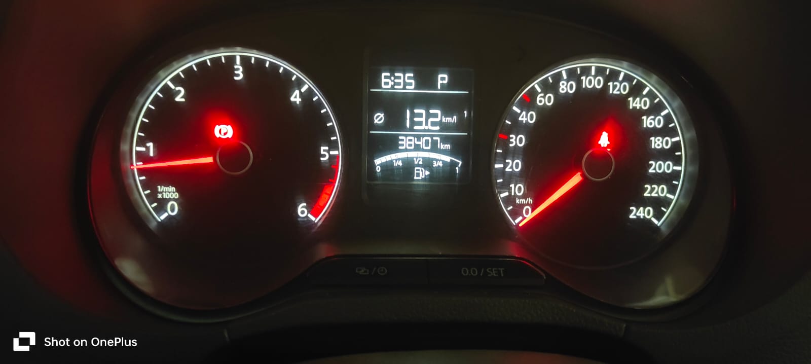 Volkswagen Vento(2015-2019) Highline Diesel At